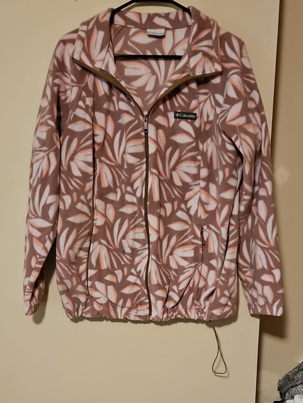 Columbia Pink and White Leaf-Pattern Fleece Jacket